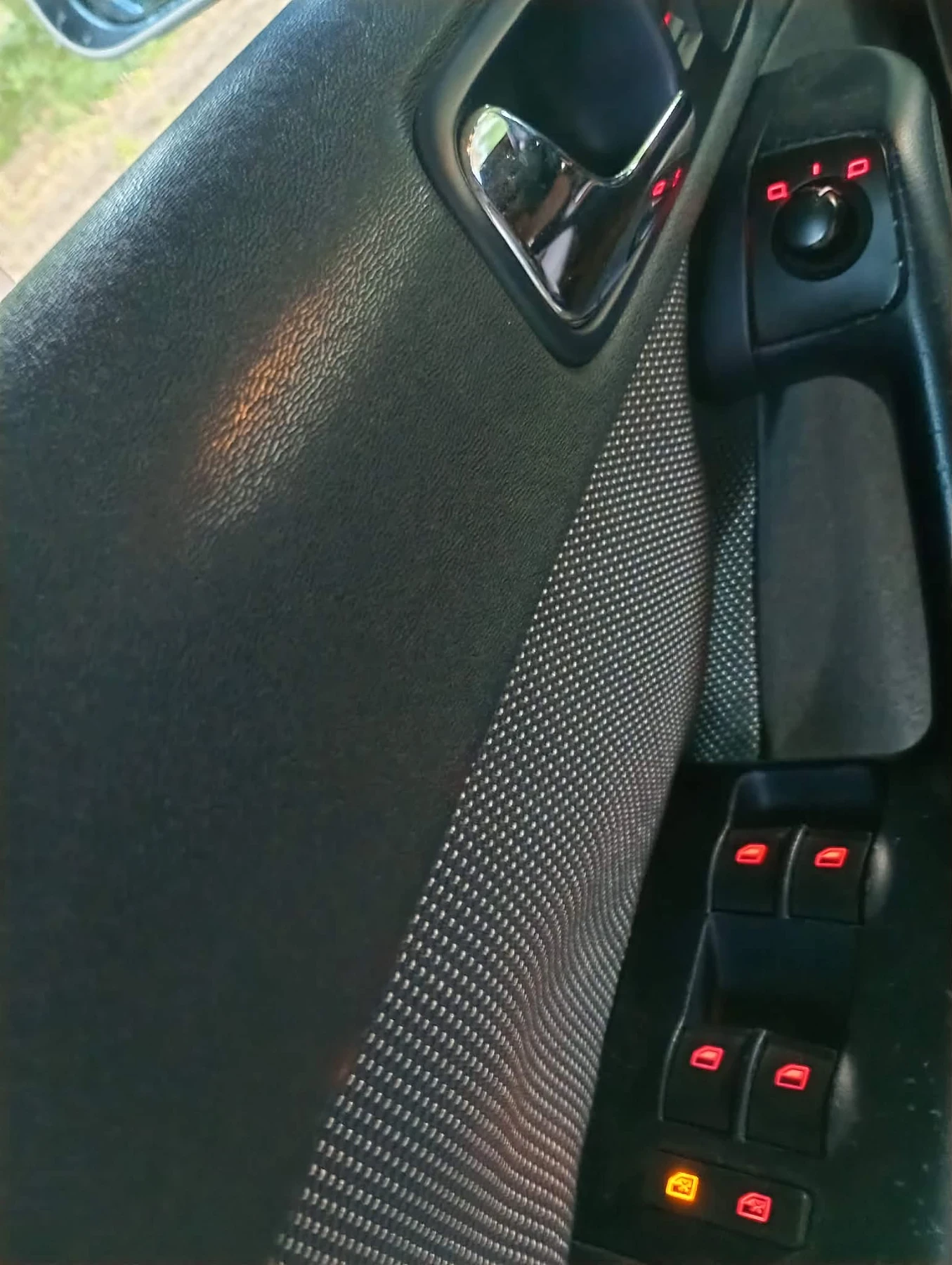 Audi A3 1.6 бензин, снимка 7 - Автомобили и джипове - 54683094