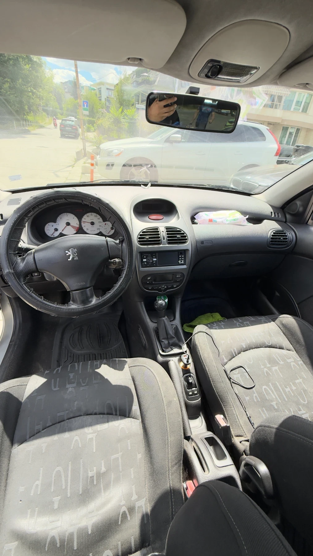 Peugeot 206 1.6hdi 109hp 2004, снимка 6 - Автомобили и джипове - 54915429