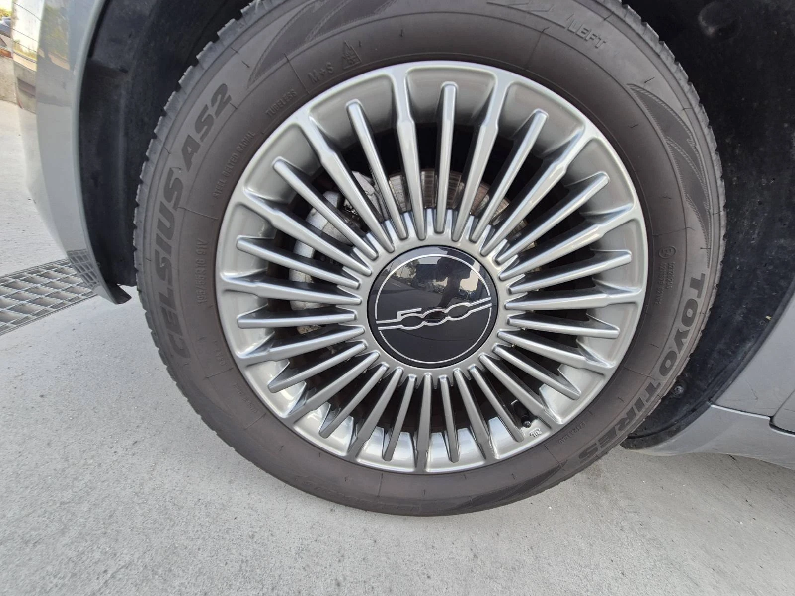 Fiat 500e 500E 42kW, снимка 9 - Автомобили и джипове - 55448938