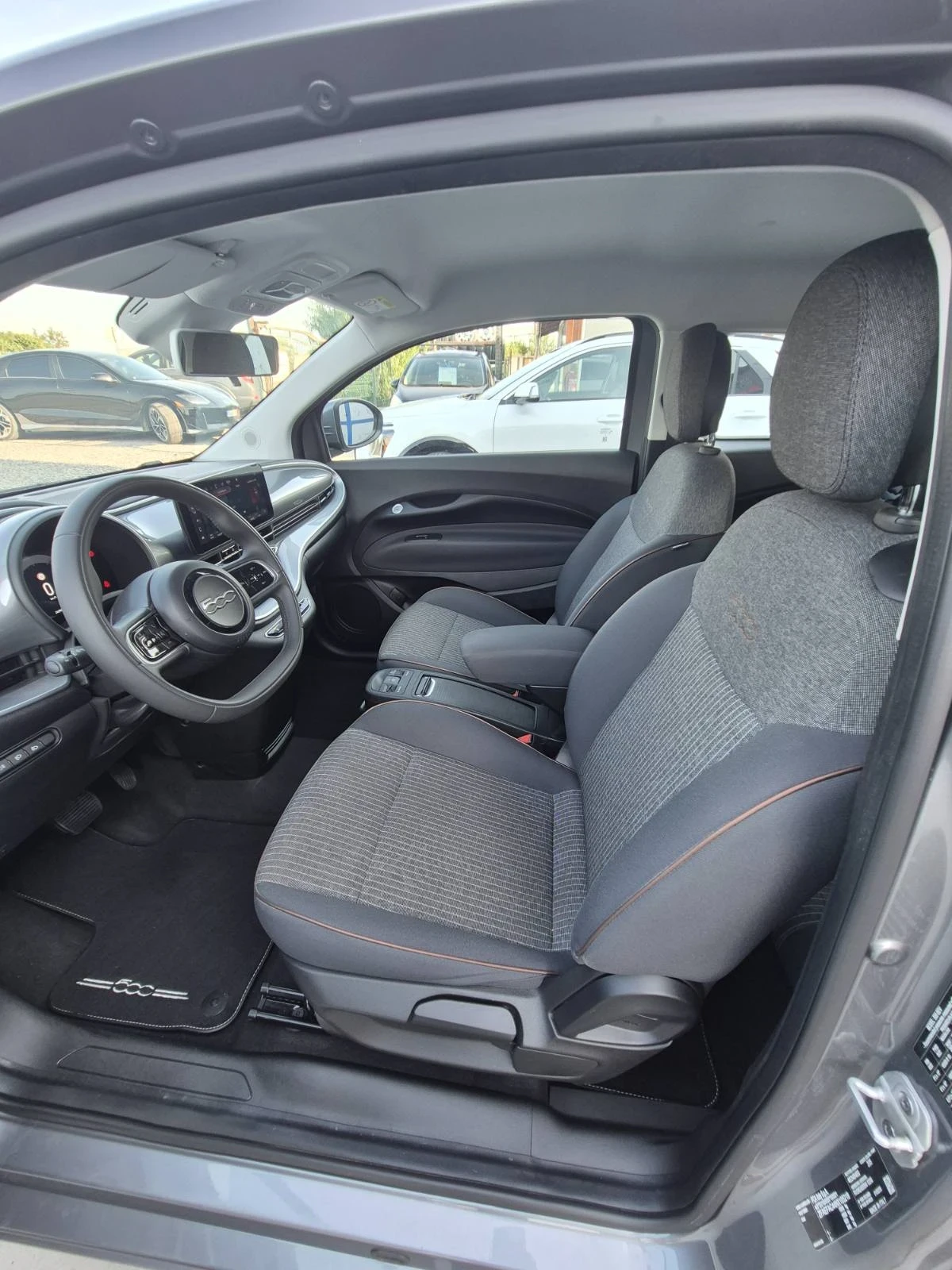 Fiat 500e 500E 42kW, снимка 10 - Автомобили и джипове - 55448938
