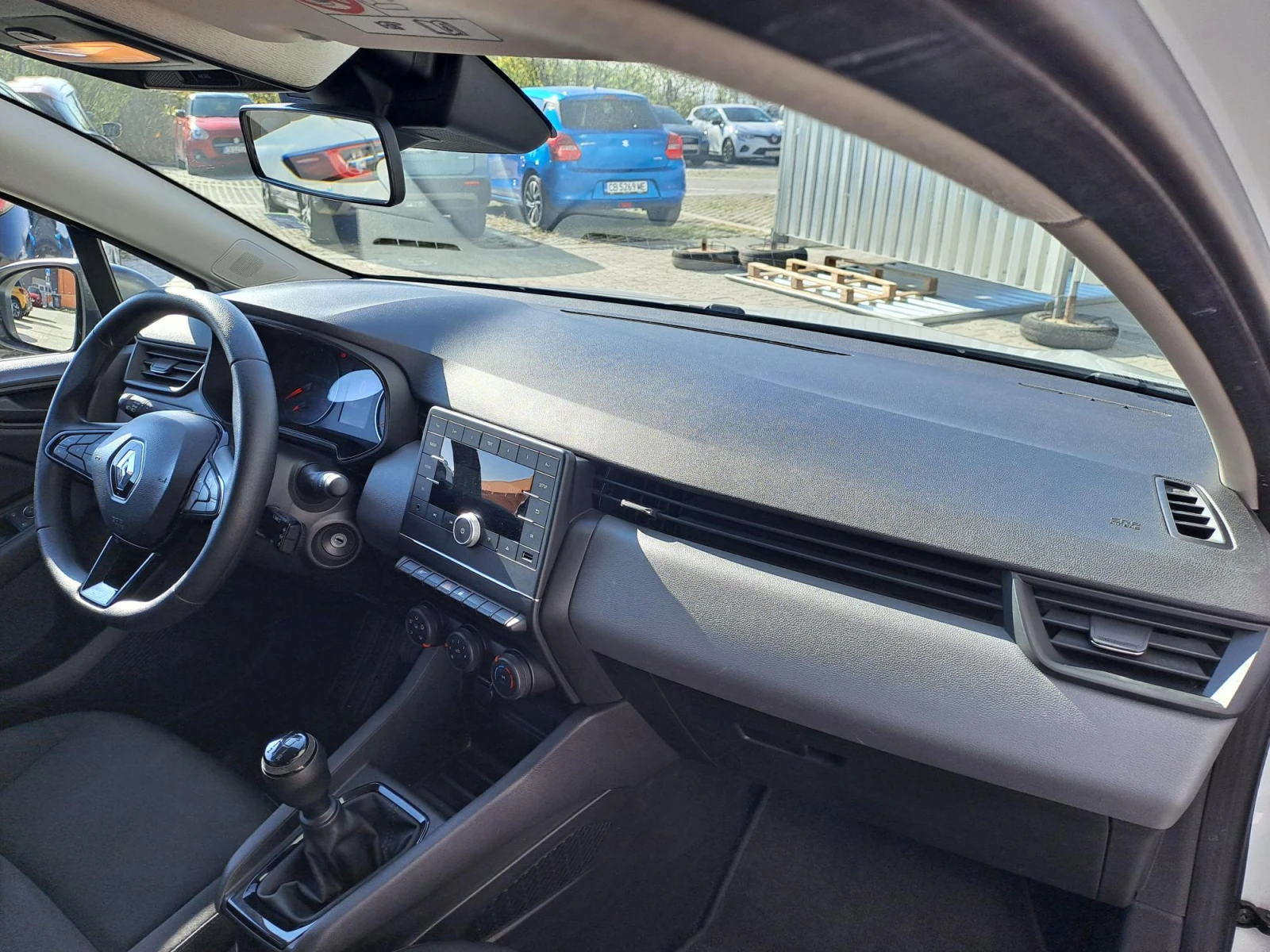 Renault Clio 1.0 Sci Authentic, снимка 16 - Автомобили и джипове - 55835779