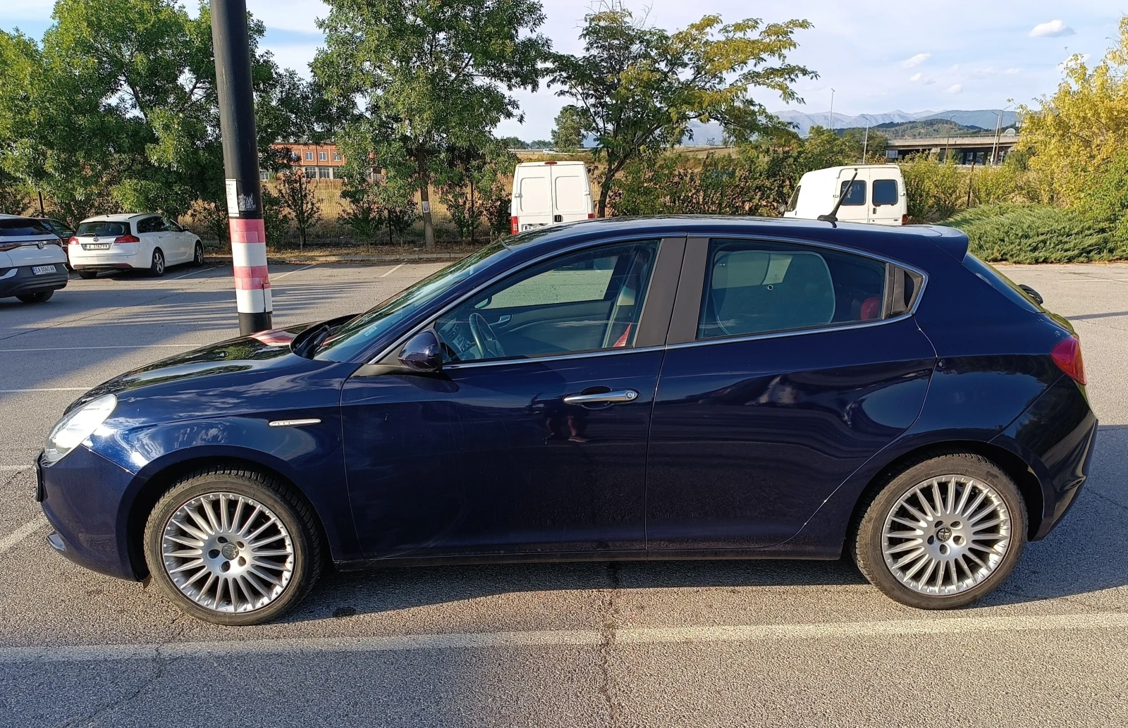 Alfa Romeo Giulietta, снимка 2 - Автомобили и джипове - 55892278