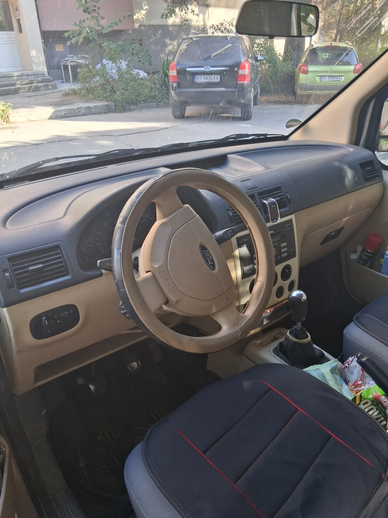 Ford Tourneo Connect, снимка 5 - Автомобили и джипове - 55904584