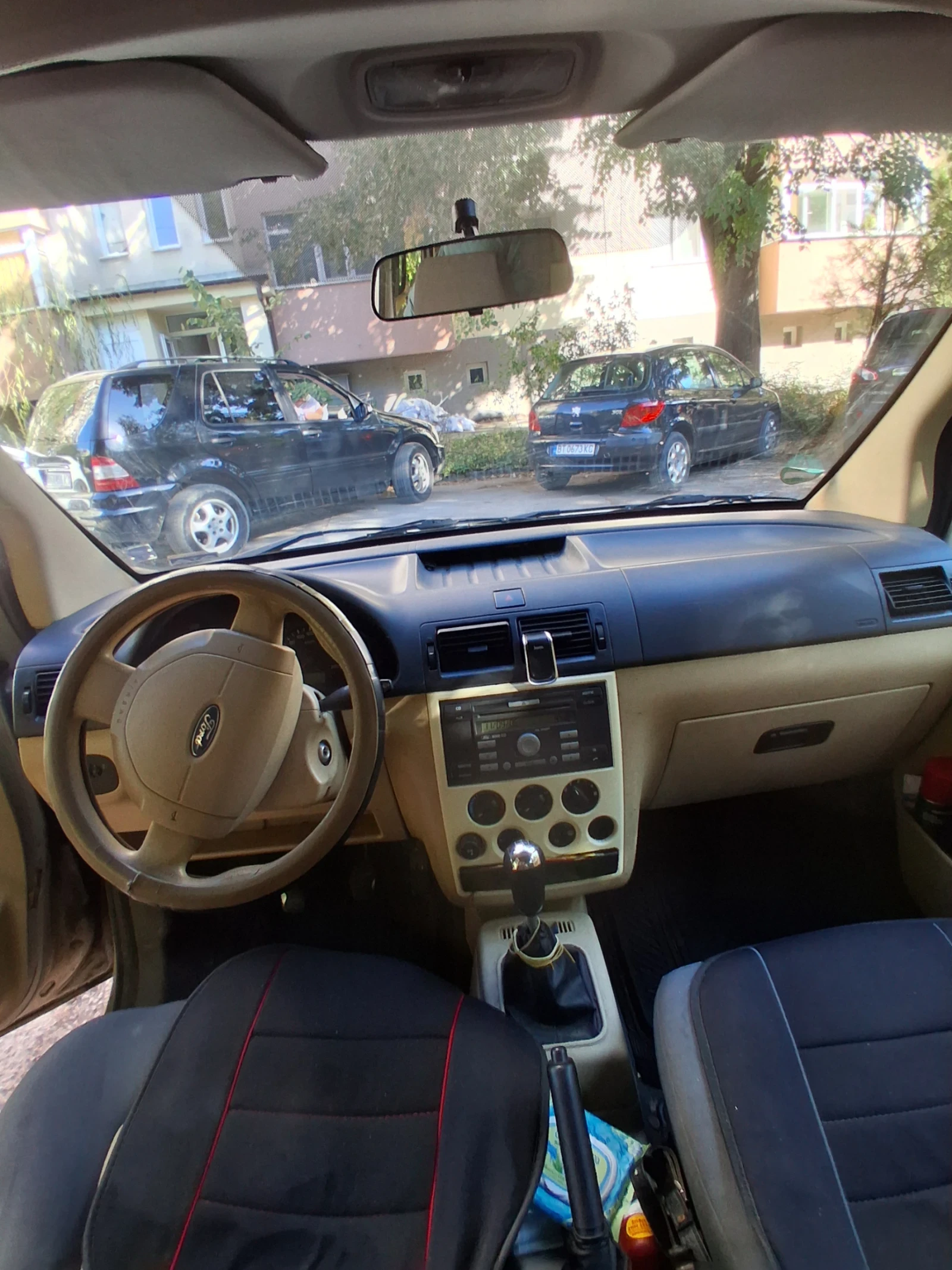 Ford Tourneo Connect, снимка 6 - Автомобили и джипове - 55995294