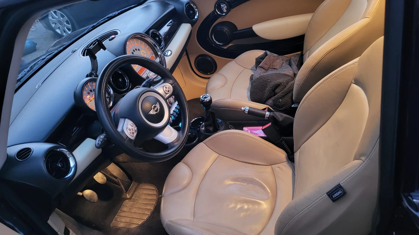 Mini Cooper 1.6i
