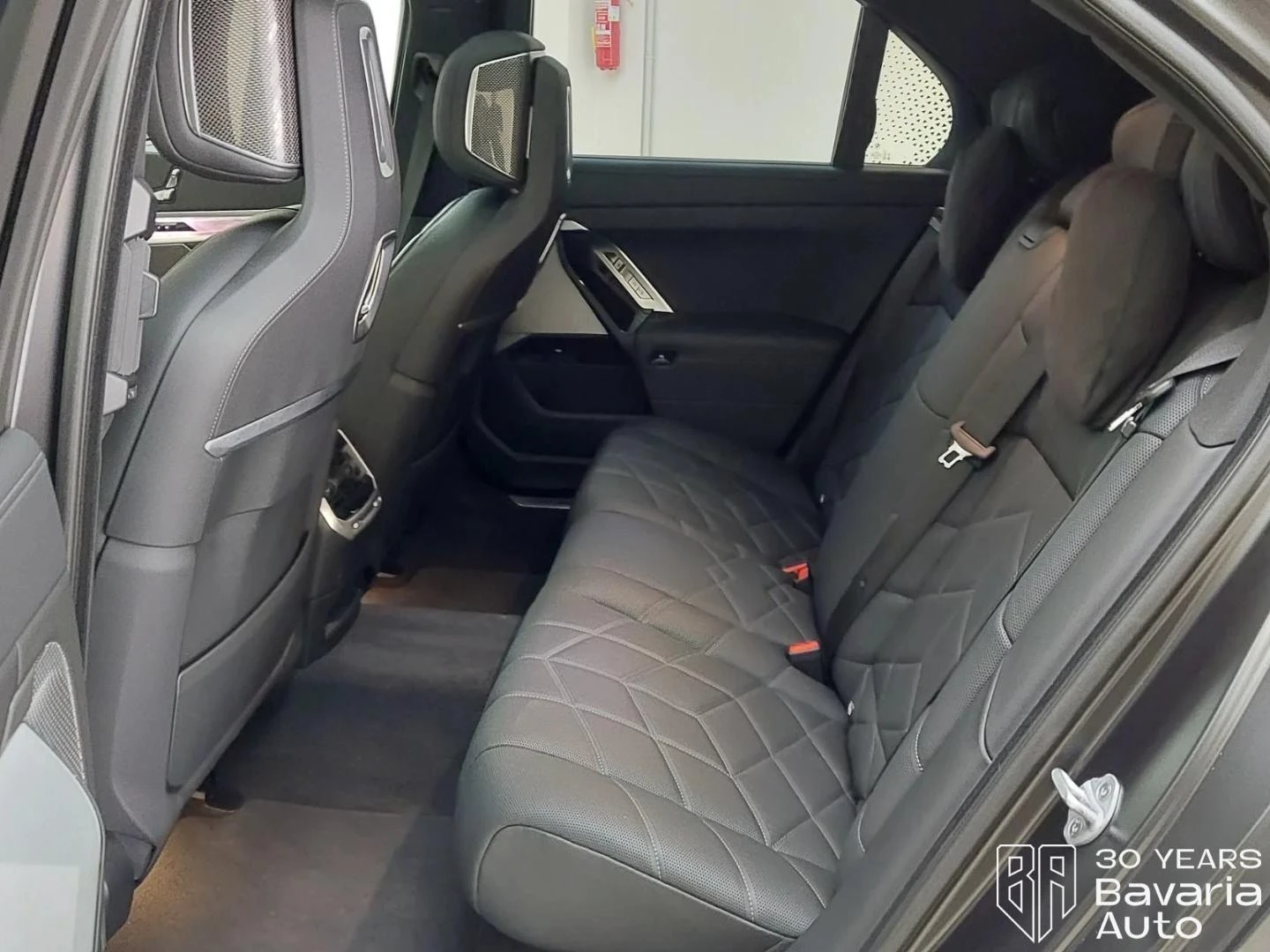 BMW 740 d xDrive M Sport PRO Sportautomatic, снимка 9 - Автомобили и джипове - 56089560