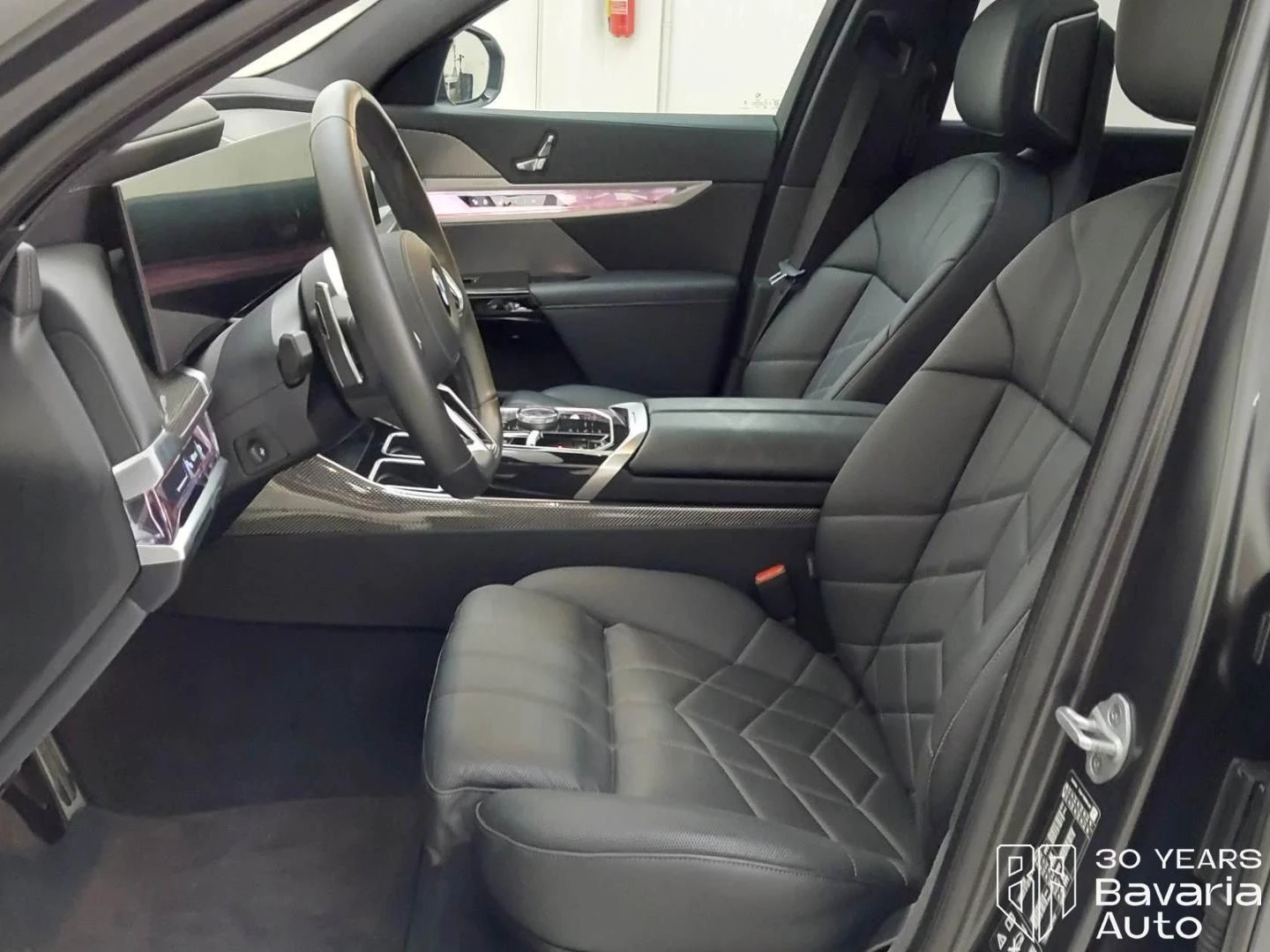 BMW 740 d xDrive M Sport PRO Sportautomatic, снимка 6 - Автомобили и джипове - 56089560
