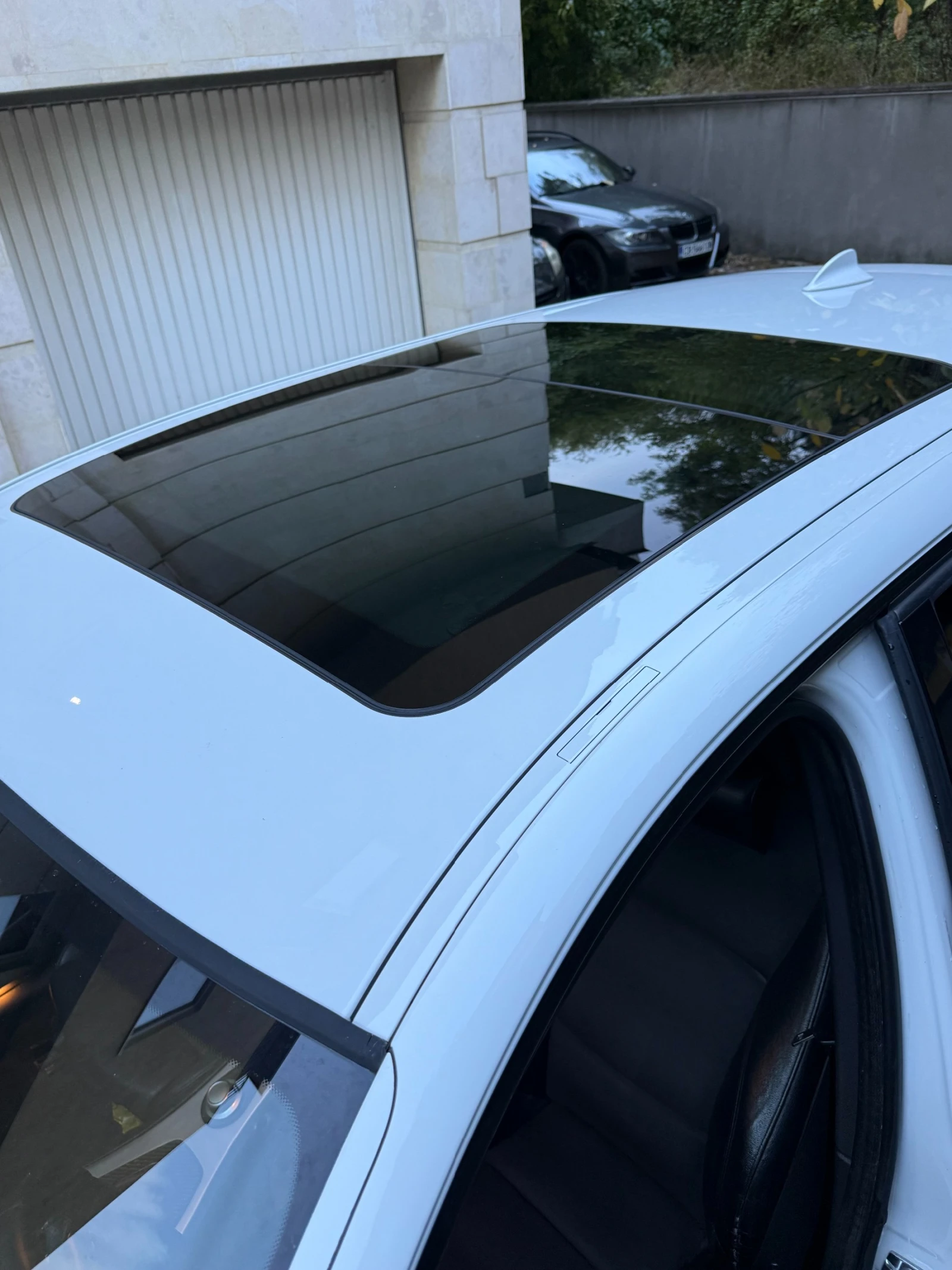 BMW 330, снимка 7 - Автомобили и джипове - 56688477