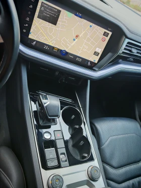 VW Touareg R-line  - 42000 € / 82144.86 лв. - 56961990 9