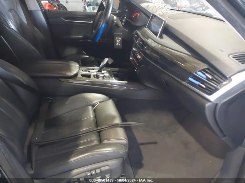 BMW X5 XDRIVE35I* Harman/Kardon* подгрев* comfort седалки, снимка 9 - Автомобили и джипове - 47688786