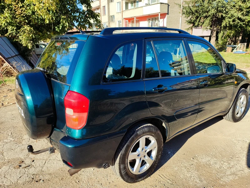 Toyota Rav4, снимка 4 - Автомобили и джипове - 47723940