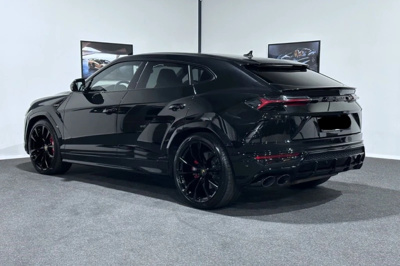 Lamborghini Urus NERO HELENE , снимка 3 - Автомобили и джипове - 48103450