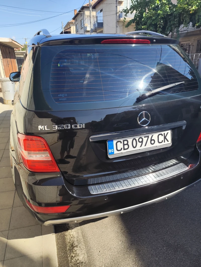 Mercedes-Benz ML 320, снимка 4 - Автомобили и джипове - 52230988
