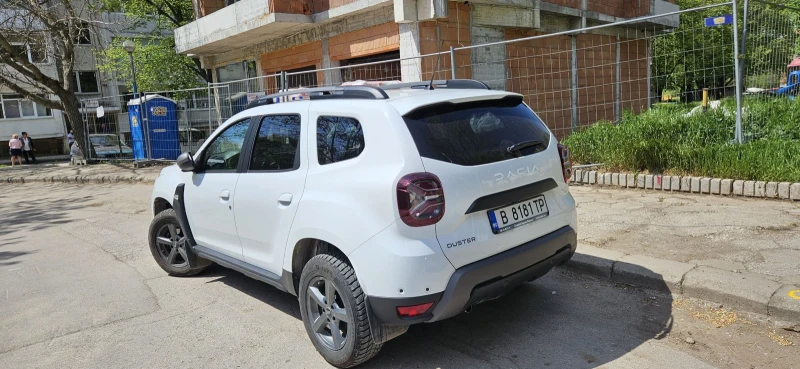 Dacia Duster 5 г.Гаранция!Газ/Заводска, снимка 6 - Автомобили и джипове - 51538573