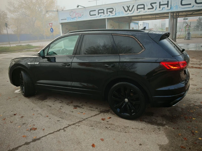VW Touareg R-line , снимка 2 - Автомобили и джипове - 52385185