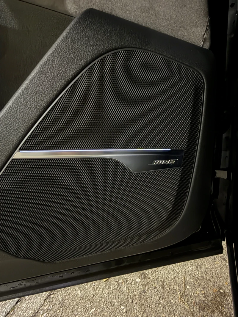 Audi Q7 3.0TDi* QUATTRO* 3xS-line* 7местна* 22zoll* ACC* , снимка 14 - Автомобили и джипове - 52487039