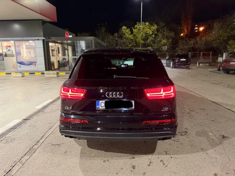 Audi Q7 3.0TDi* QUATTRO* 3xS-line* 7местна* 22zoll* ACC* , снимка 5 - Автомобили и джипове - 52487039