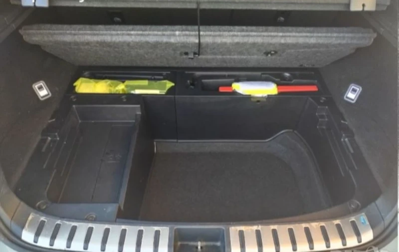 Lexus NX 300h 2.5 Hibrid 4x4, снимка 13 - Автомобили и джипове - 52685416