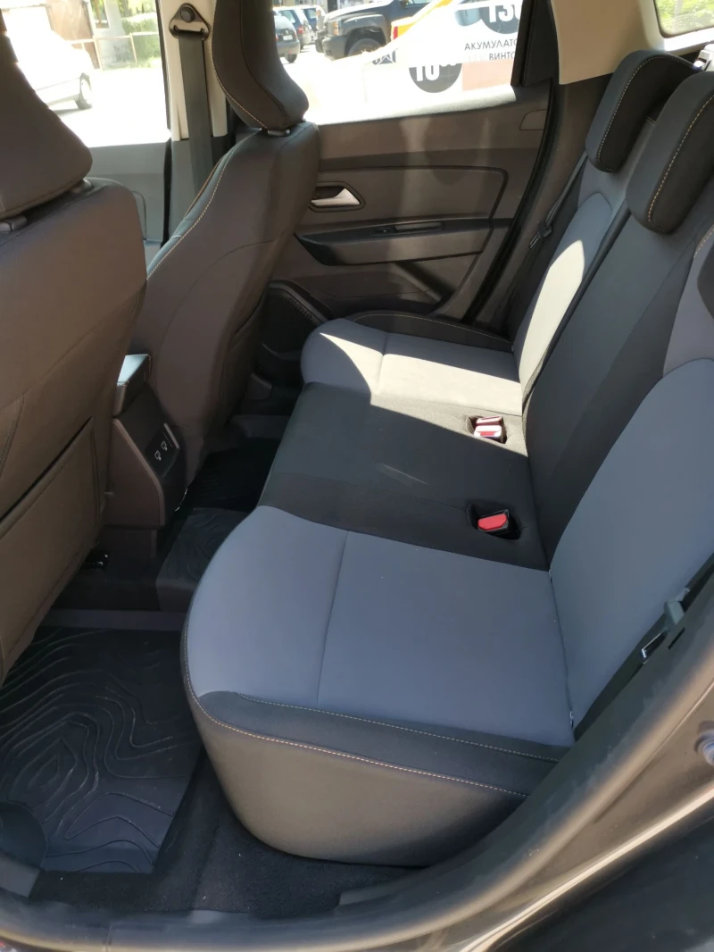 Dacia Duster extreme, снимка 9 - Автомобили и джипове - 52868504