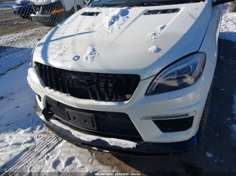 Mercedes-Benz ML 63 AMG 2013 MERCEDES-BENZ ML 63 AMG 4MATIC, снимка 2 - Автомобили и джипове - 53030859