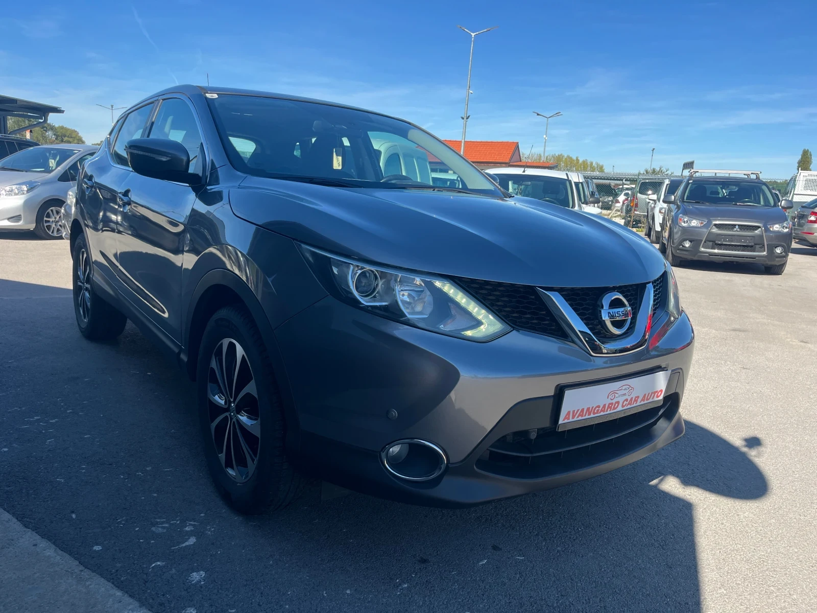 Nissan Qashqai 1.2бензин - изображение 3