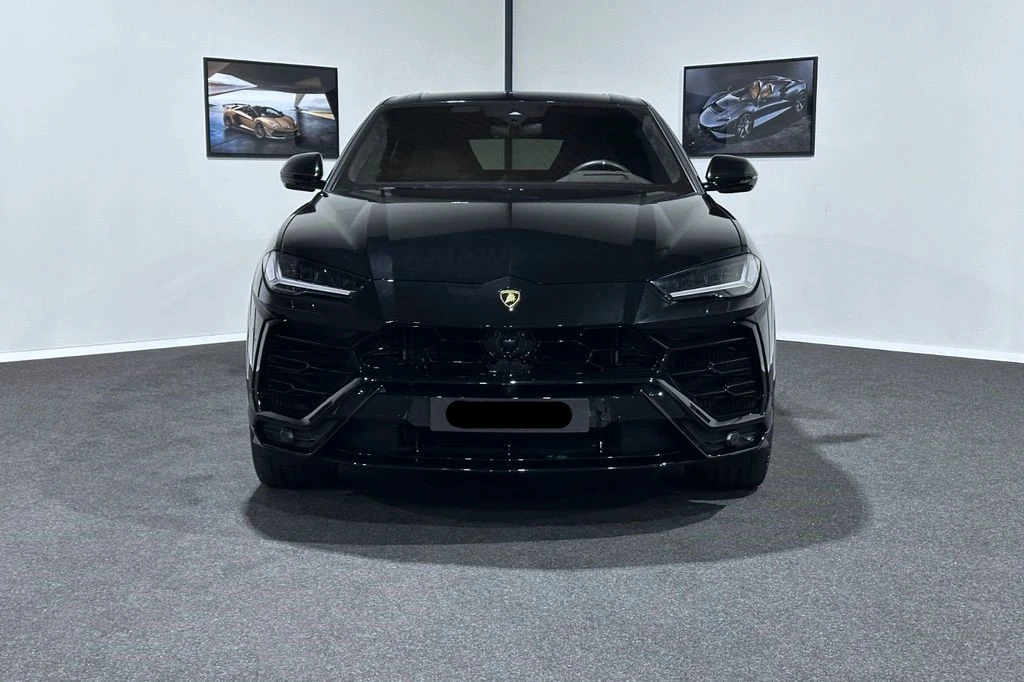 Lamborghini Urus NERO HELENE  - изображение 5