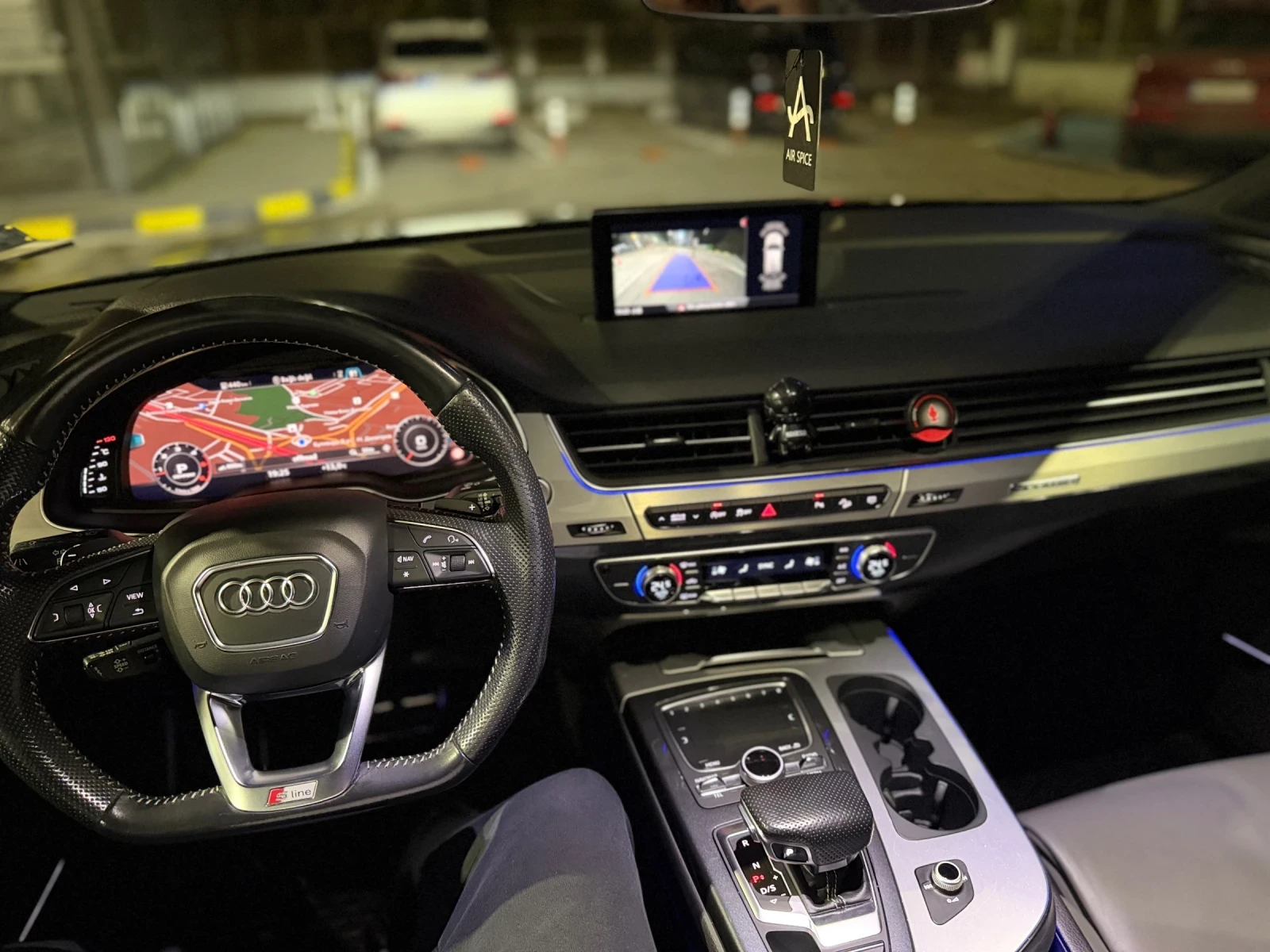 Audi Q7 3.0TDi* QUATTRO* 3xS-line* 7������* 22zoll* ACC*  | Mobile.bg � ����������� 12