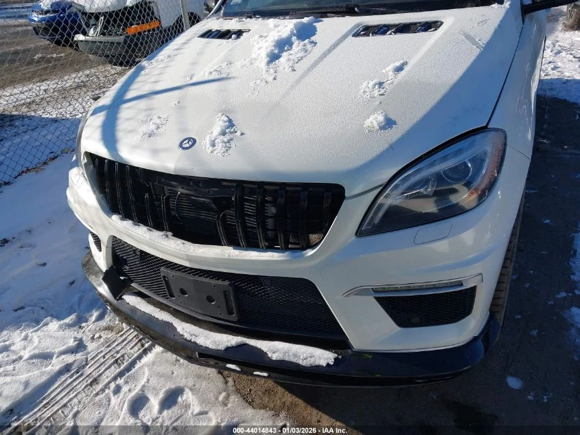 Mercedes-Benz ML 63 AMG 2013 MERCEDES-BENZ ML 63 AMG 4MATIC - изображение 2