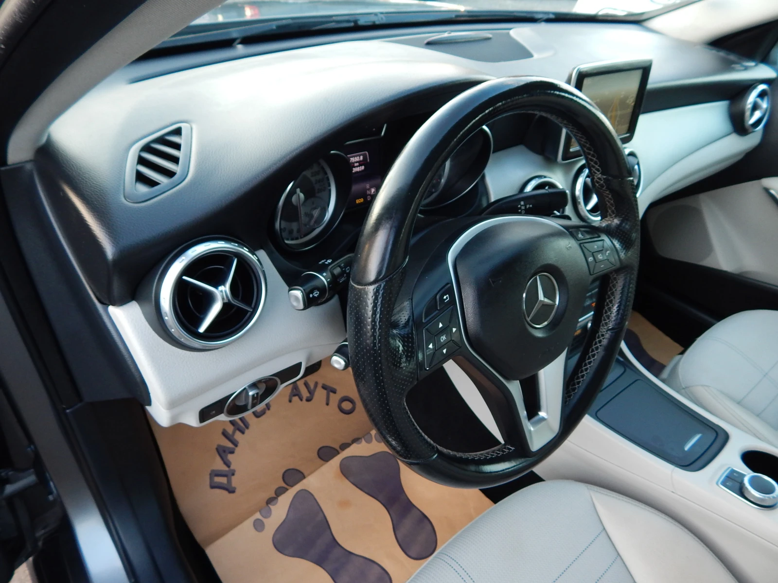 Mercedes-Benz GLA 220 2.2CDI* 4MATIC* 170k.* , снимка 13 - Автомобили и джипове - 53748310