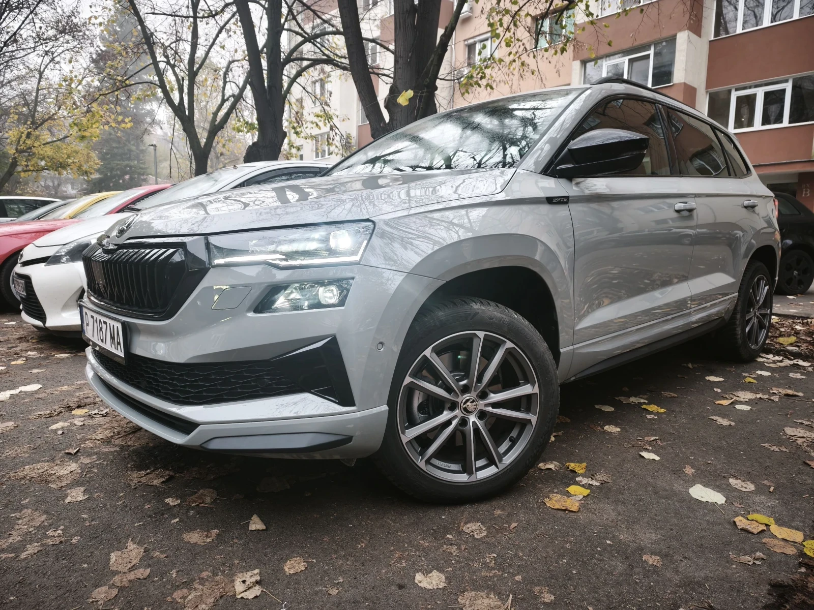 Skoda Karoq Sportline, снимка 8 - Автомобили и джипове - 54310056