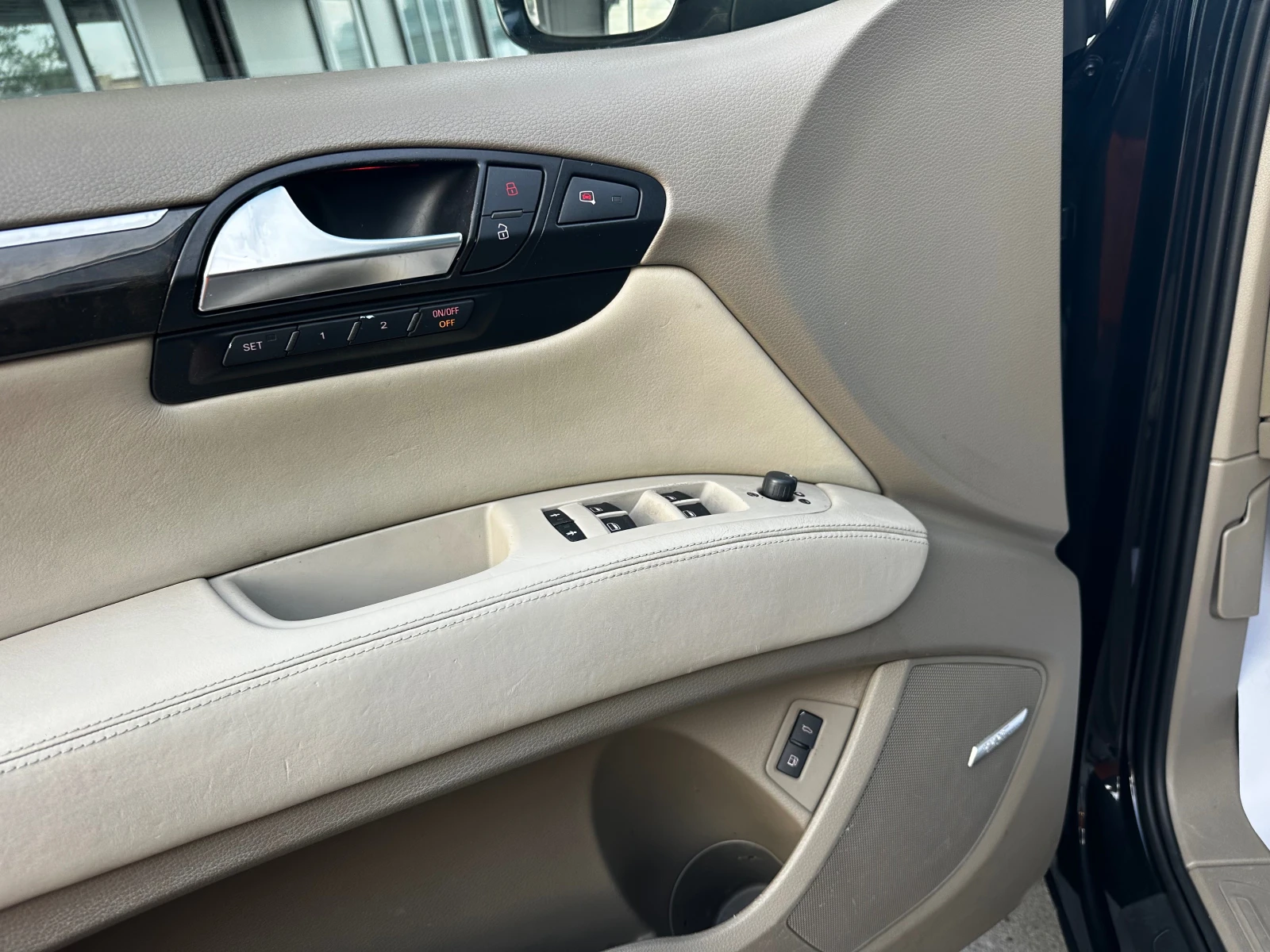 Audi Q7 3.0TDI 233к.с 6+ 1, снимка 7 - Автомобили и джипове - 54511838