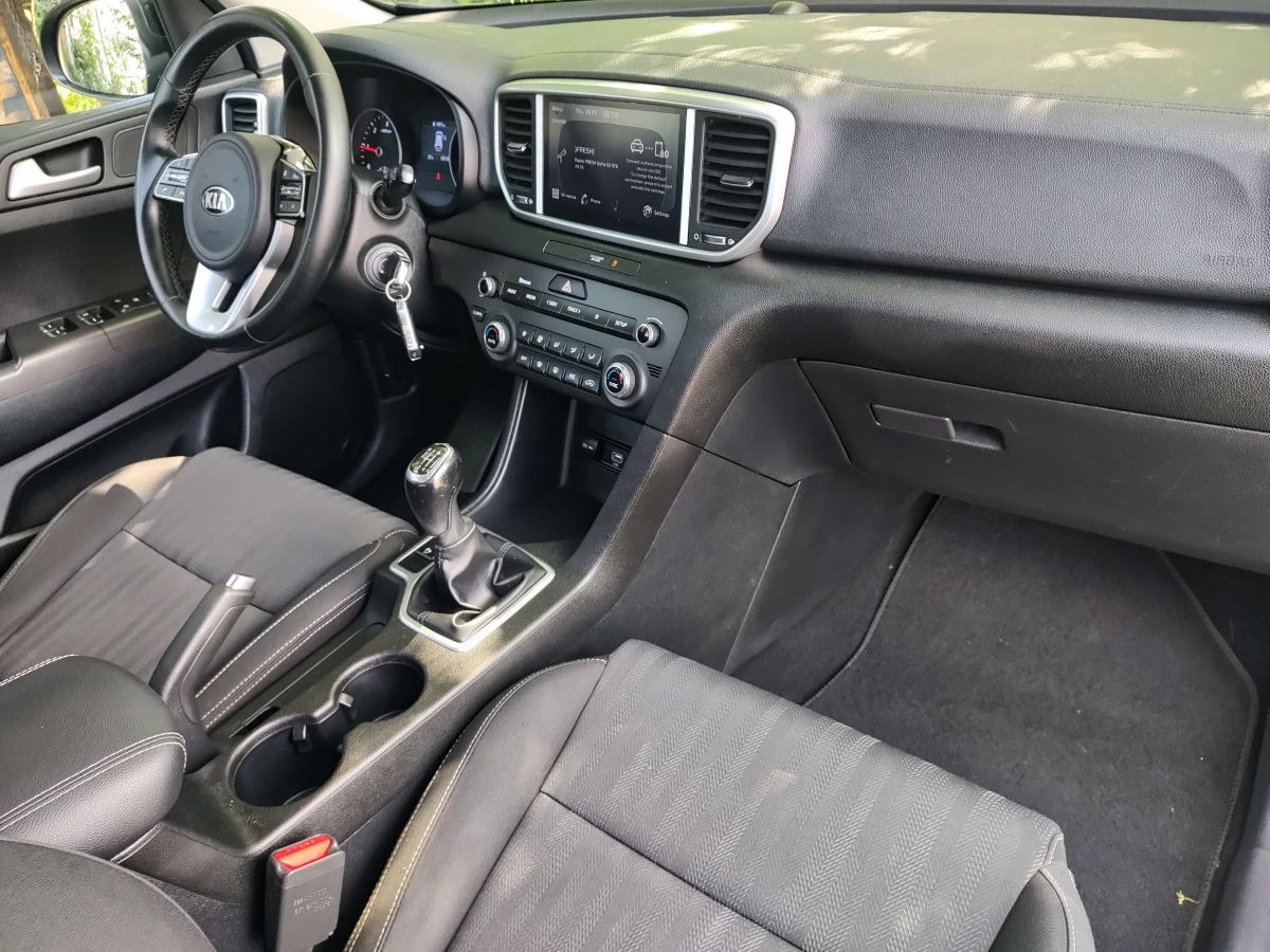 Kia Sportage 1.6CRDI 115hp Euro6D Android Auto/KAMERA, снимка 14 - Автомобили и джипове - 54744945