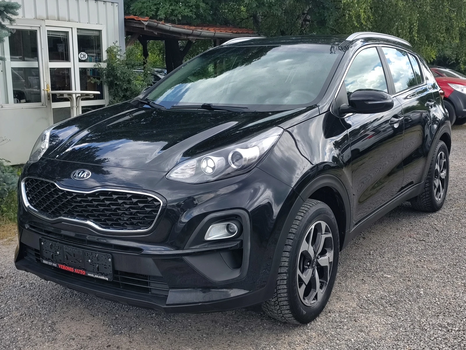 Kia Sportage 1.6CRDI 115hp Euro6D Android Auto/KAMERA, снимка 2 - Автомобили и джипове - 54744945