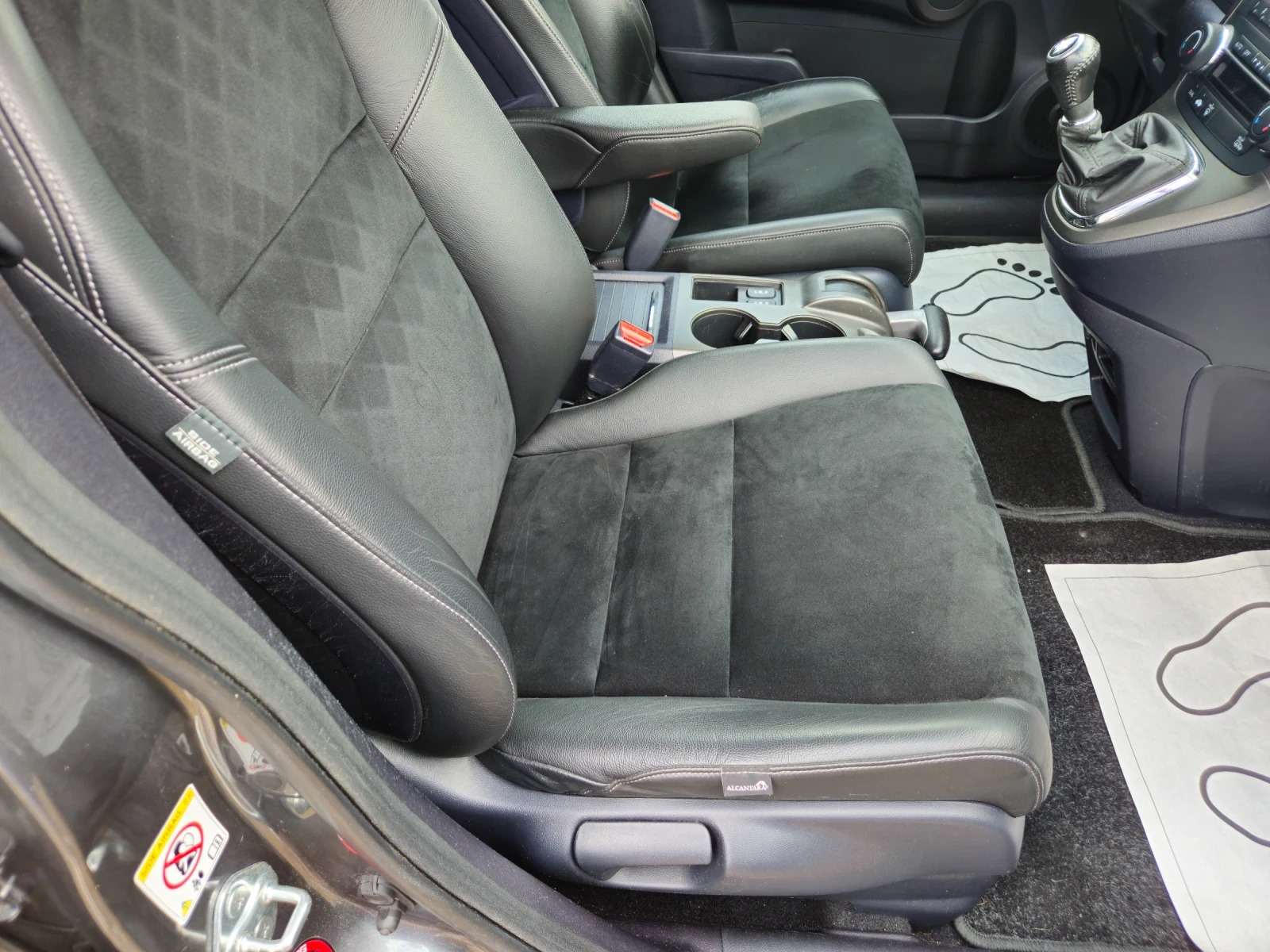 Honda Cr-v 113.000 км БЕНЗИН, снимка 13 - Автомобили и джипове - 54858589