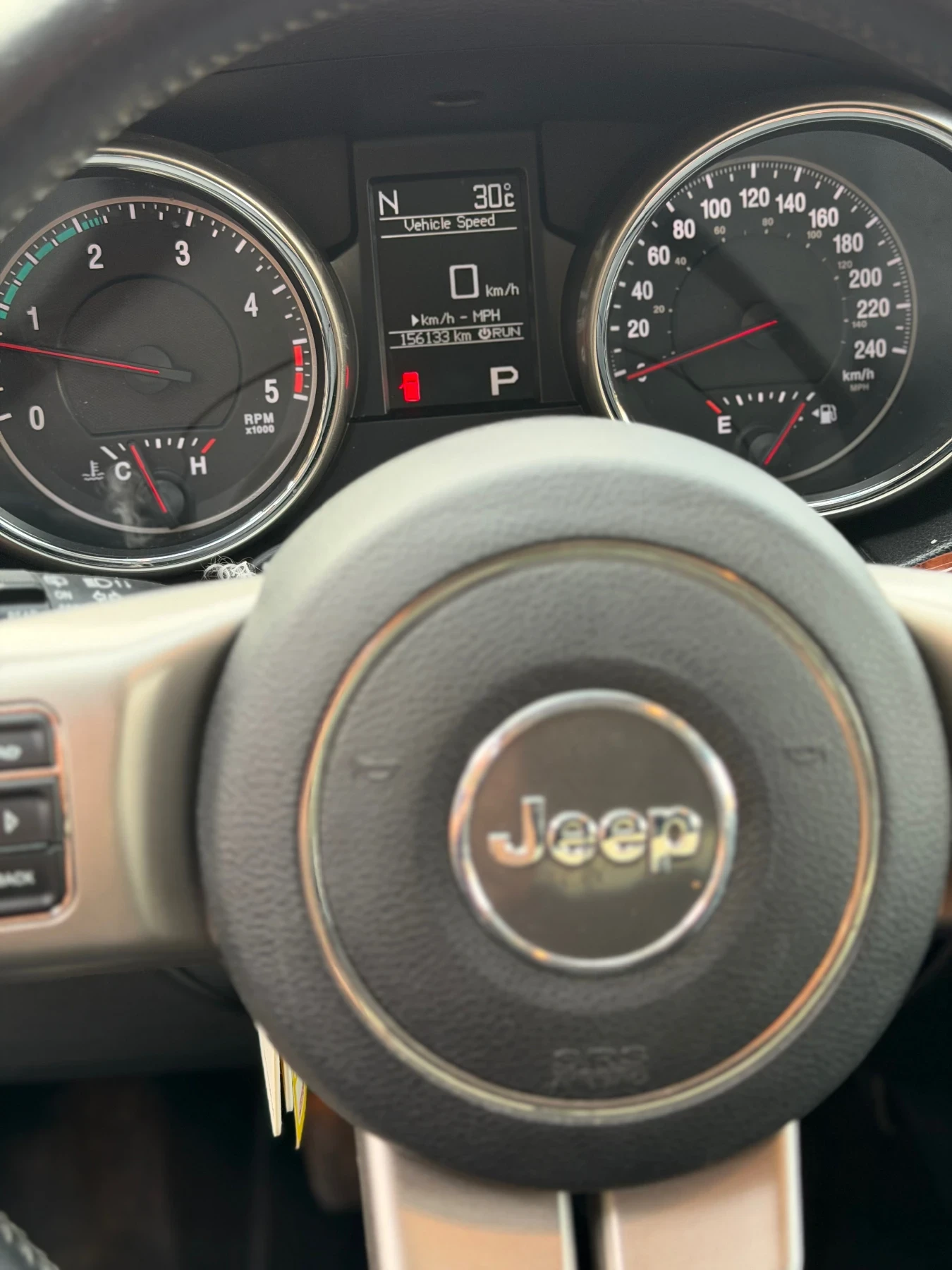 Jeep Grand cherokee ШВЕЙЦАРИЯ, снимка 12 - Автомобили и джипове - 55317473