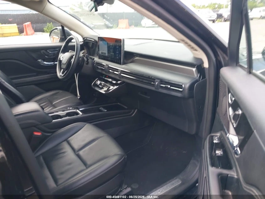 Lincoln Aviator 2.0l Corsair Reserve, снимка 5 - Автомобили и джипове - 55381010