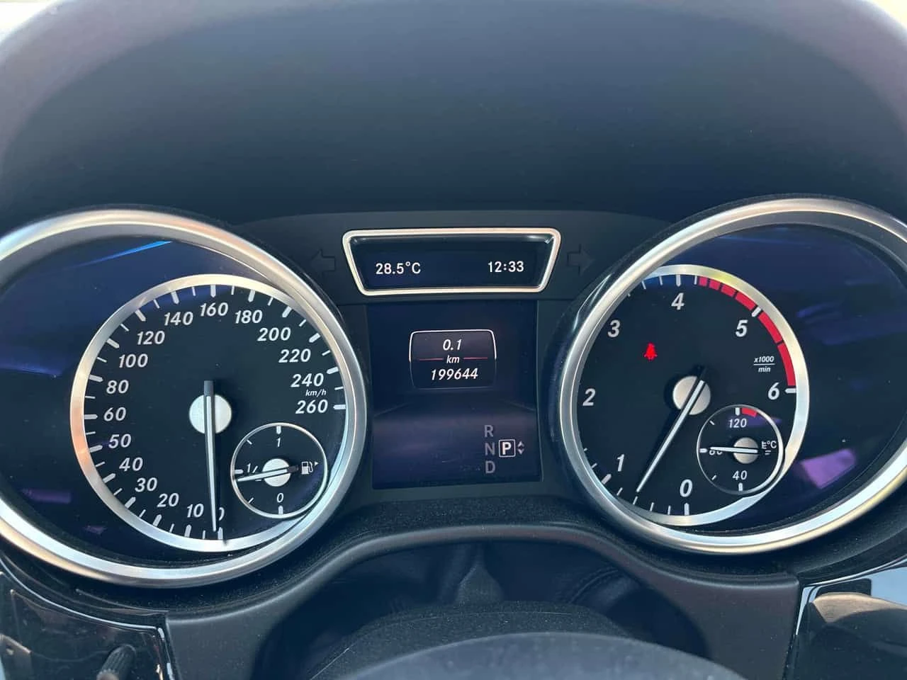 Mercedes-Benz ML 350 BlueTEC | CARFAX | БЕЗ ИНЦИДЕНТИ , снимка 9 - Автомобили и джипове - 55546898
