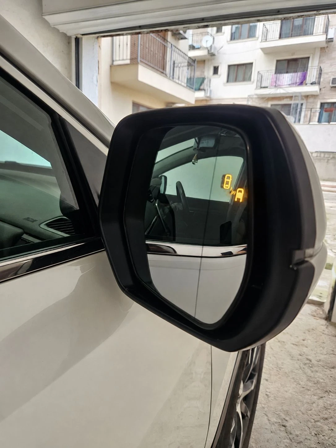 Honda Cr-v 2.0 HEV Executive, снимка 7 - Автомобили и джипове - 55937585