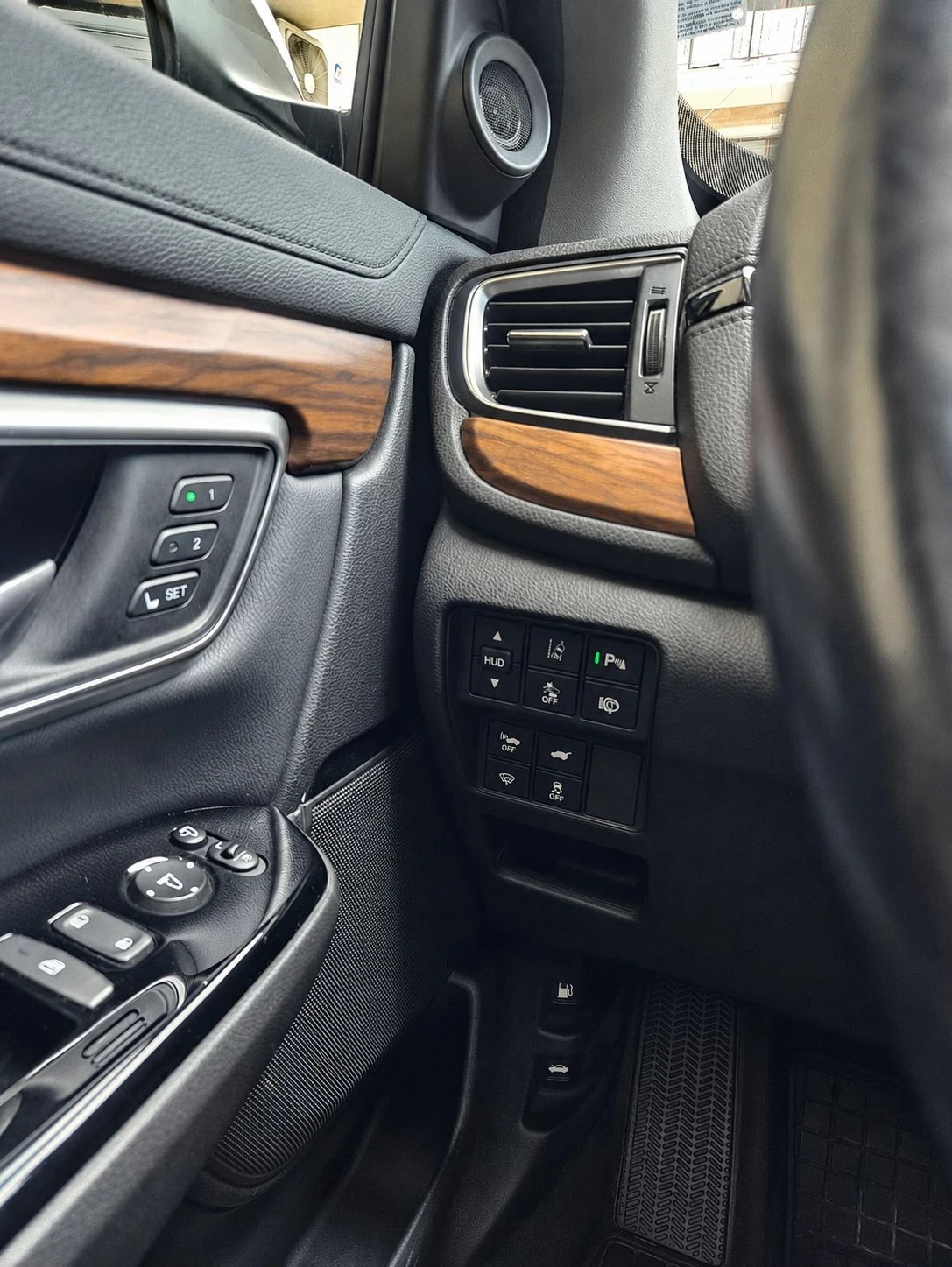 Honda Cr-v 2.0 HEV Executive, снимка 12 - Автомобили и джипове - 55937585