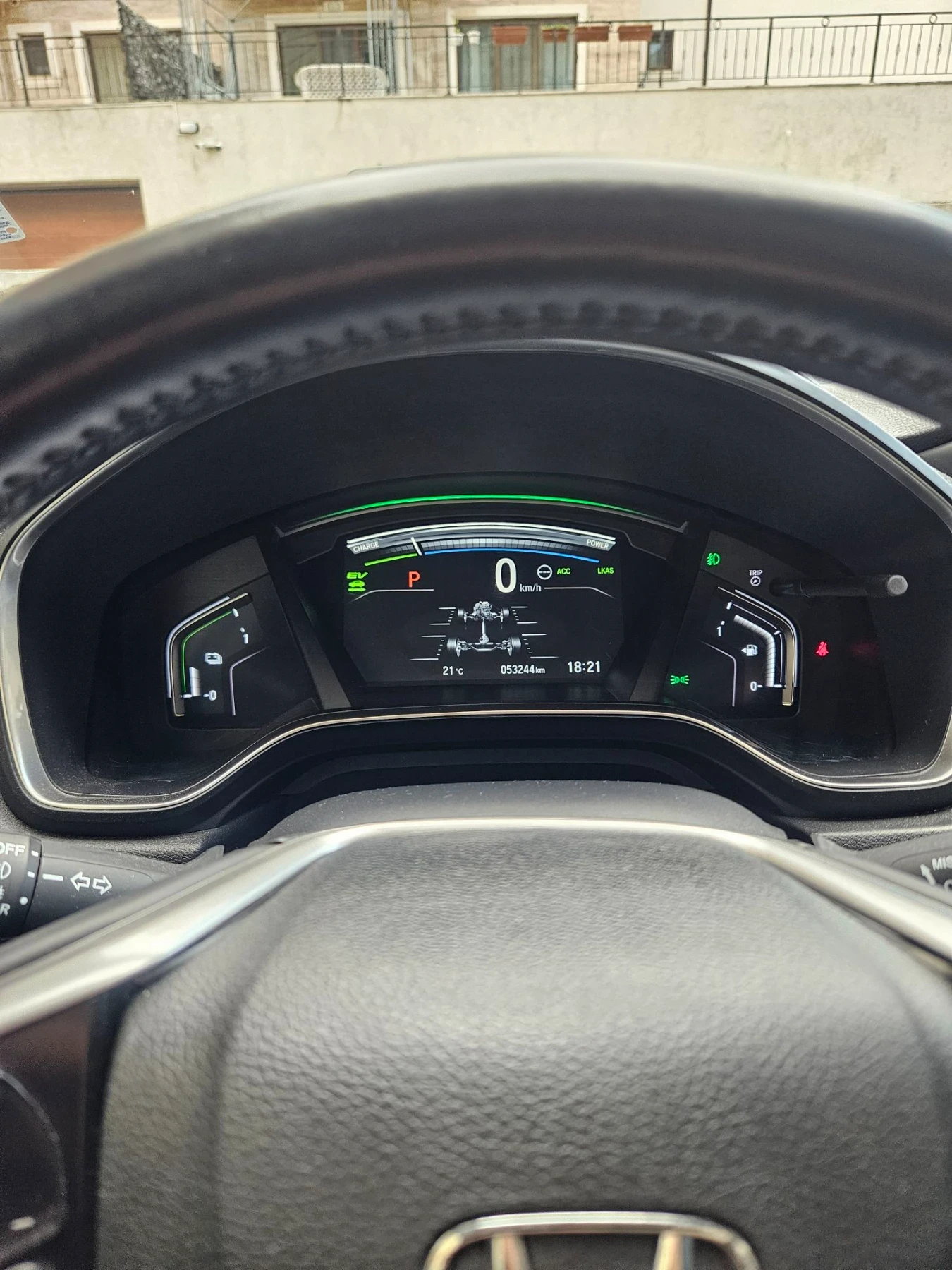 Honda Cr-v 2.0 HEV Executive, снимка 11 - Автомобили и джипове - 55937585