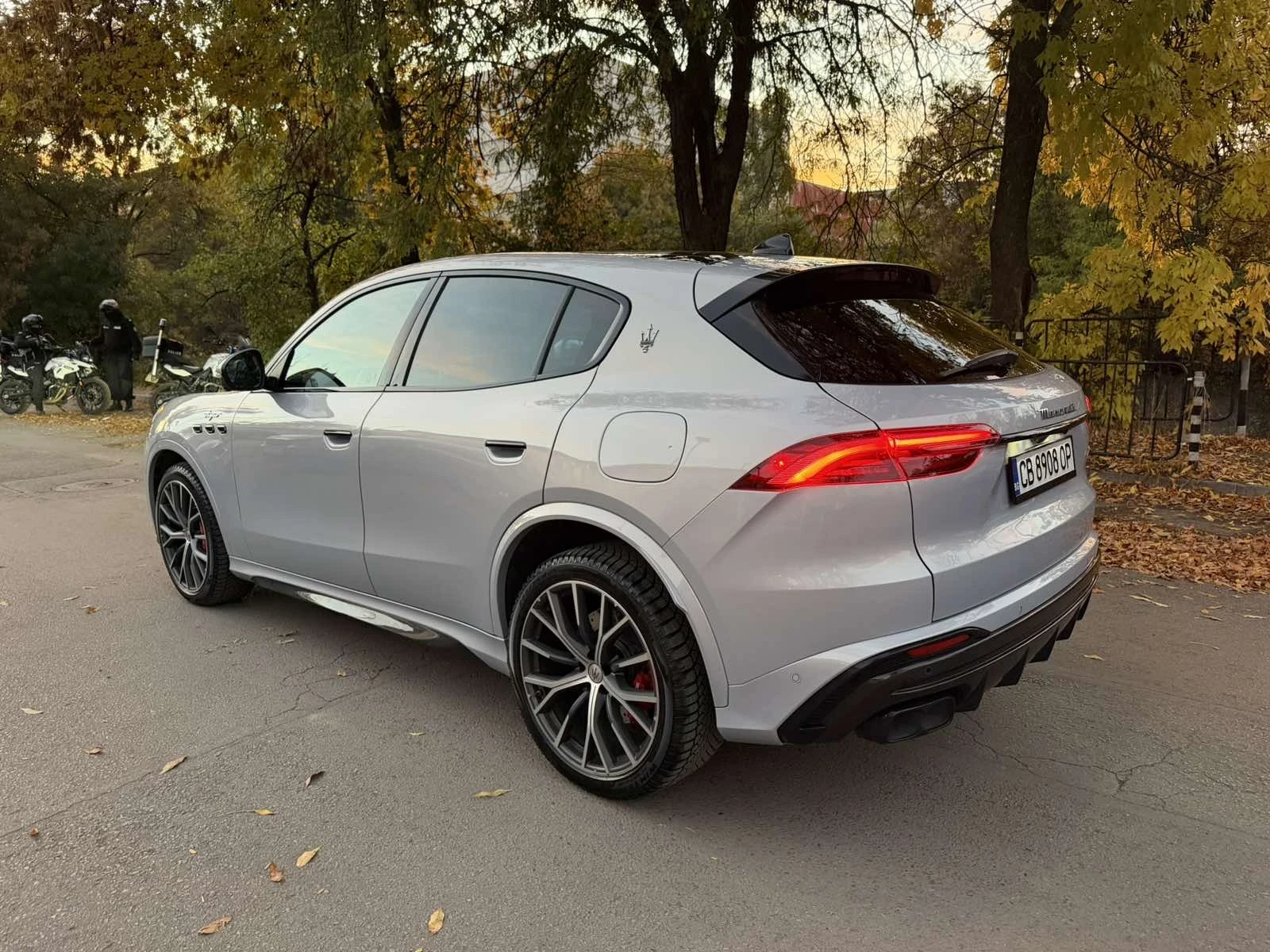 Maserati Grecale Trofeo 530 к.с., снимка 6 - Автомобили и джипове - 56627913