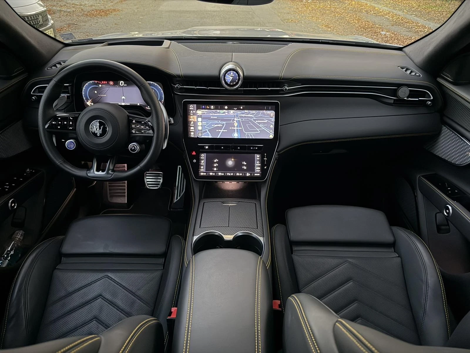 Maserati Grecale Trofeo 530 к.с., снимка 13 - Автомобили и джипове - 56627913