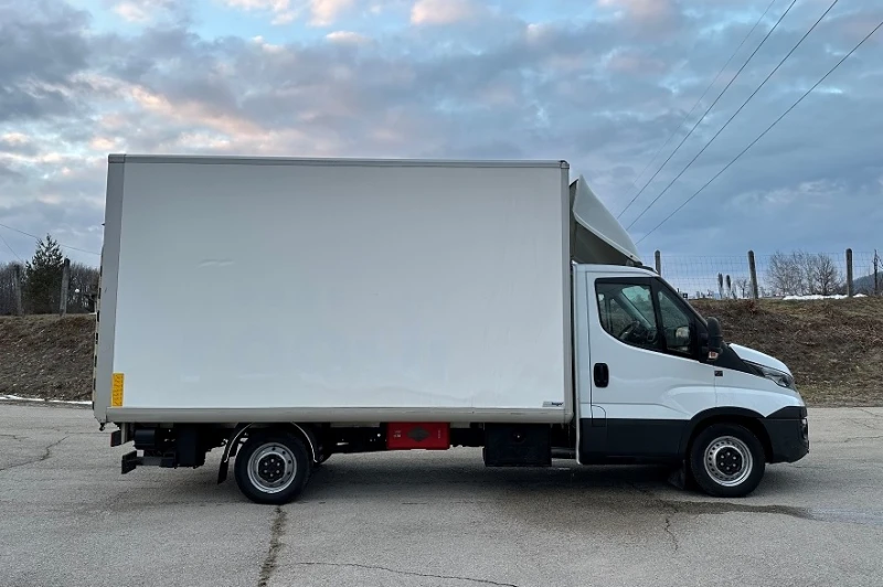 Iveco Daily 35S17* 3.0L* БОРД* КЛИМА* 4.10m МЕЖДУОСИЕ , снимка 4 - Бусове и автобуси - 48789014