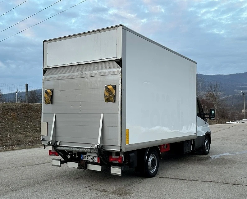 Iveco Daily 35S17* 3.0L* БОРД* КЛИМА* 4.10m МЕЖДУОСИЕ , снимка 6 - Бусове и автобуси - 48789014