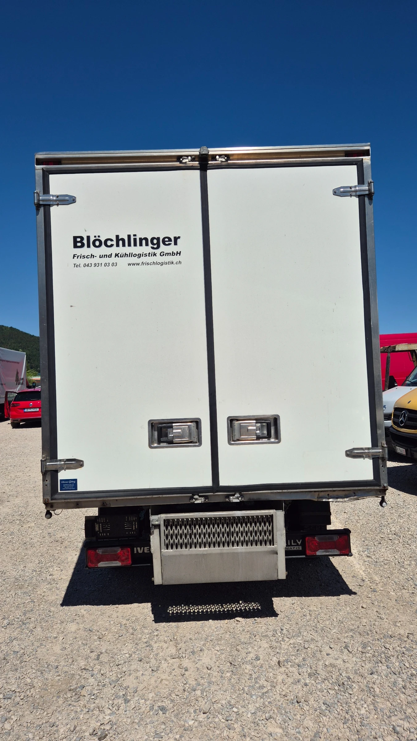 Iveco Daily 35s16* ХЛАДИЛЕН* КЛИМАТИК* HI-MATIC* ШВЕЙЦАРИЯ* , снимка 5 - Бусове и автобуси - 55692466