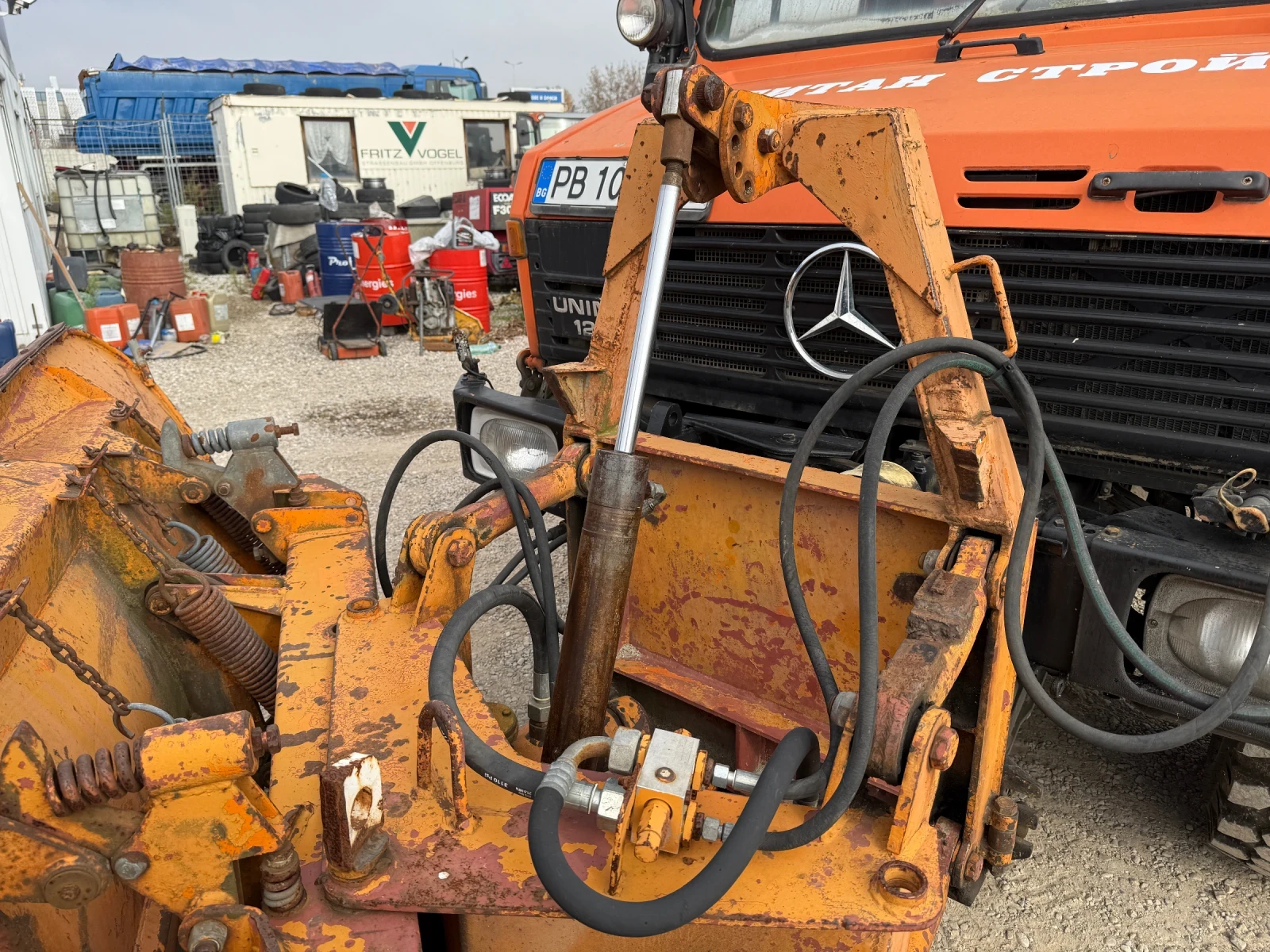 Mercedes-Benz UNIMOG | Mobile.bg   16