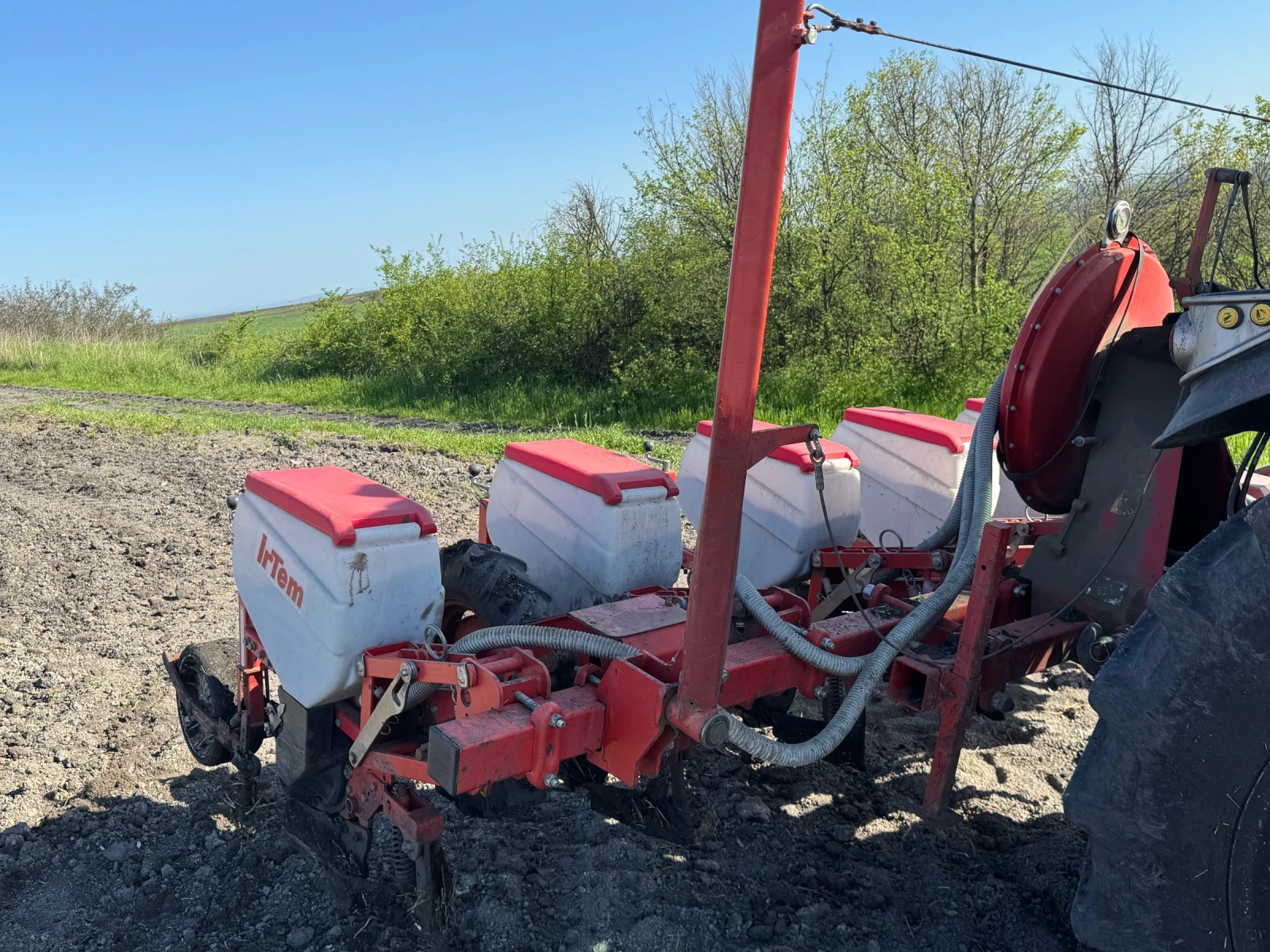 Сеялка IrTem, снимка 5 - Селскостопанска техника - 54336073