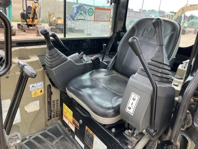 Багер Cat 303ECR * ОЧАКВАН 30.11.2026!!!, снимка 8 - Индустриална техника - 55475354