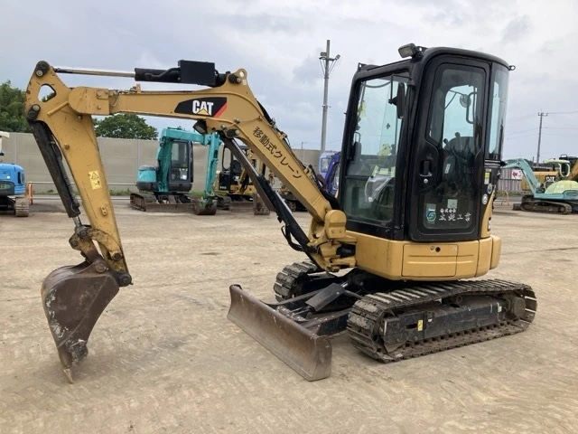 Багер Cat 303ECR * ОЧАКВАН 30.11.2026!!!