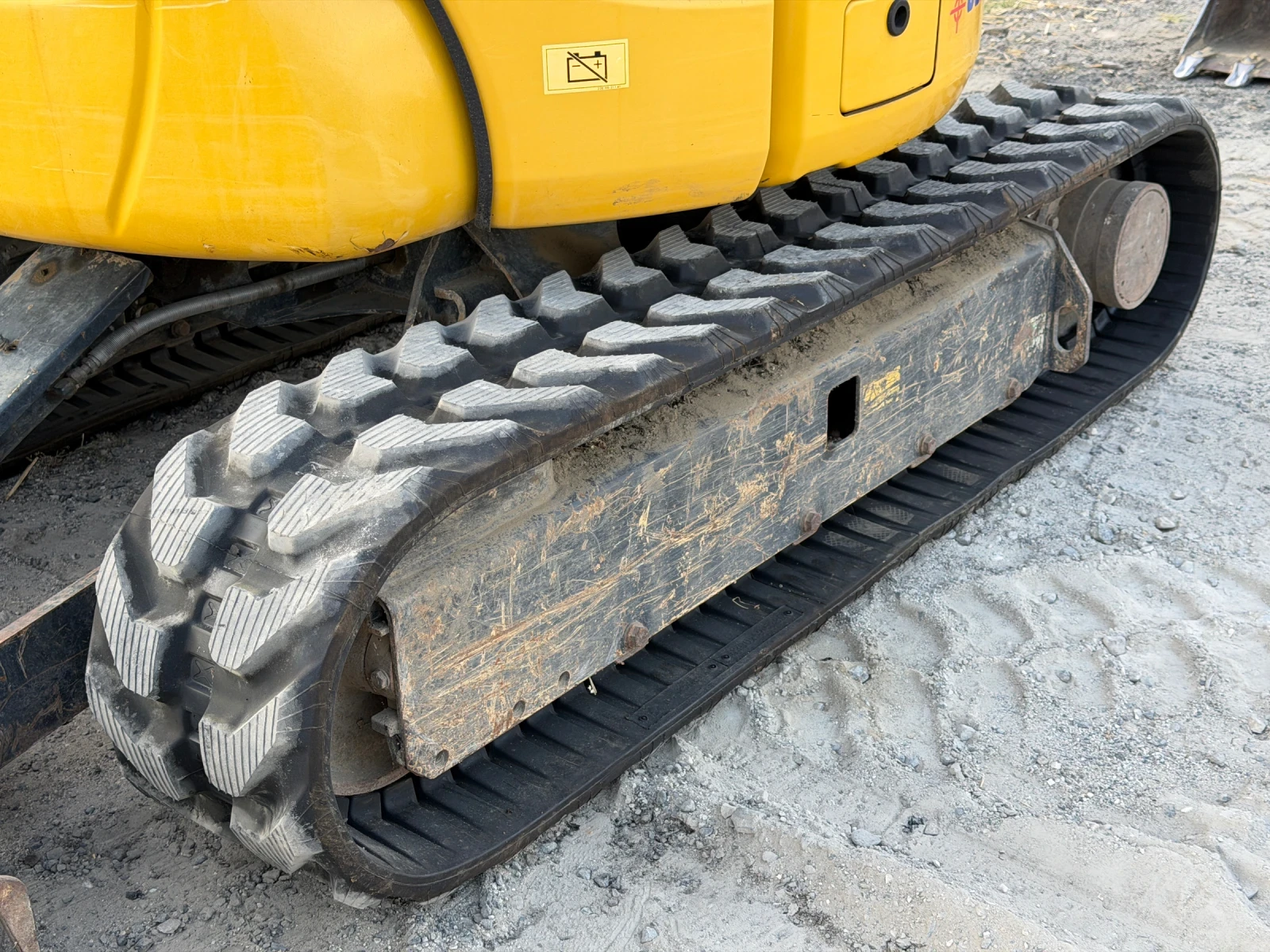 Багер Komatsu Pc26mr-5, снимка 9 - Индустриална техника - 55849088